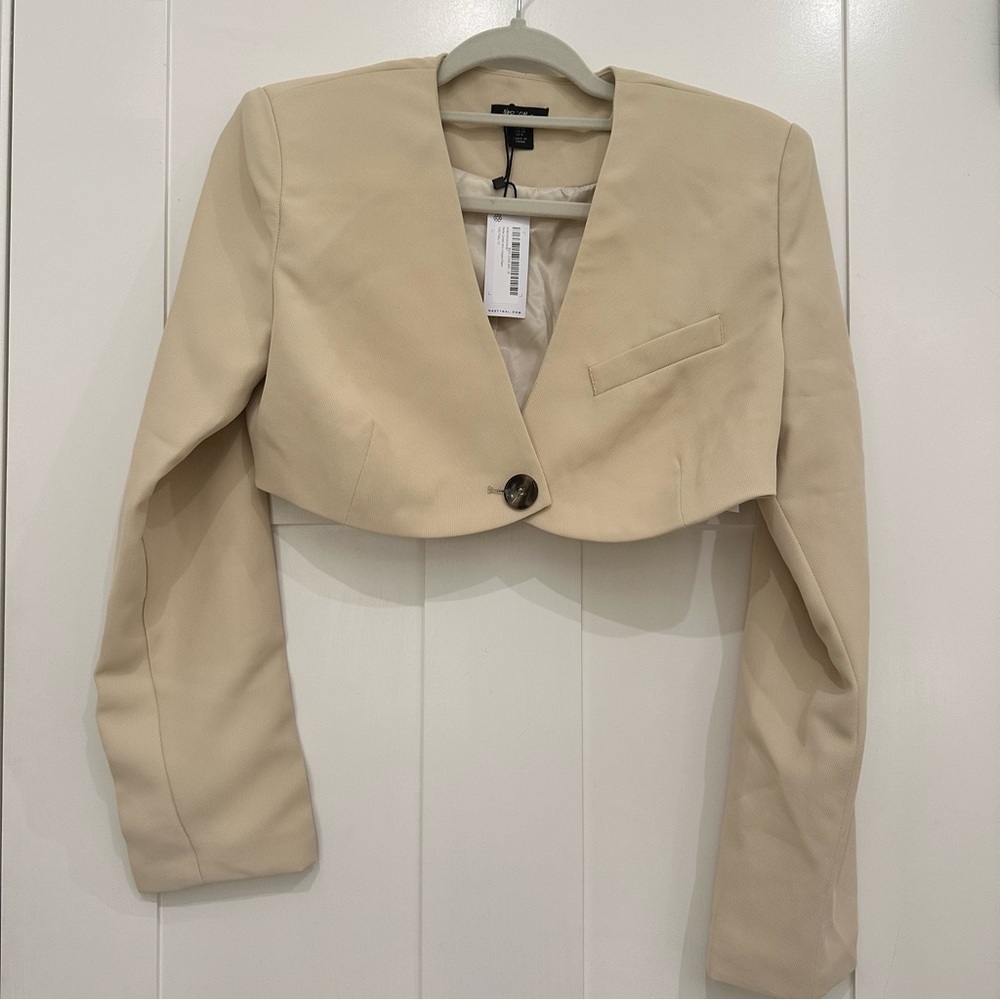 NASTY GAL cropped blazer